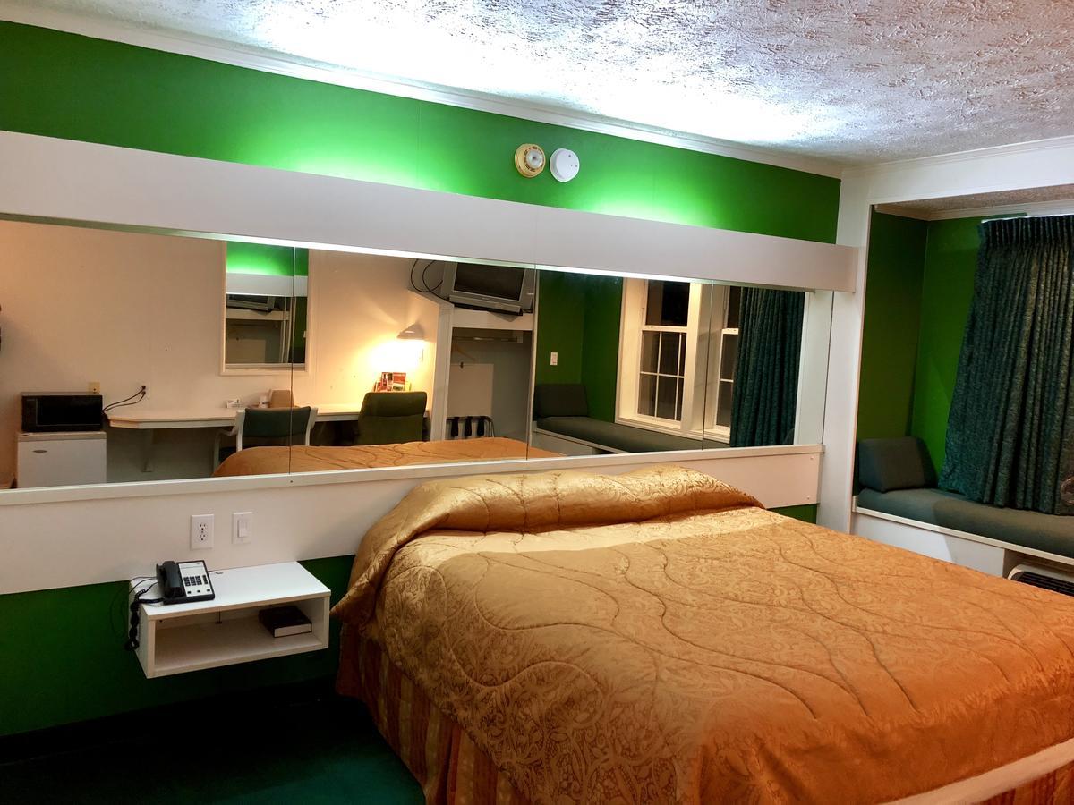 Holiday Lodge - Greensboro/Lake Oconee Esterno foto